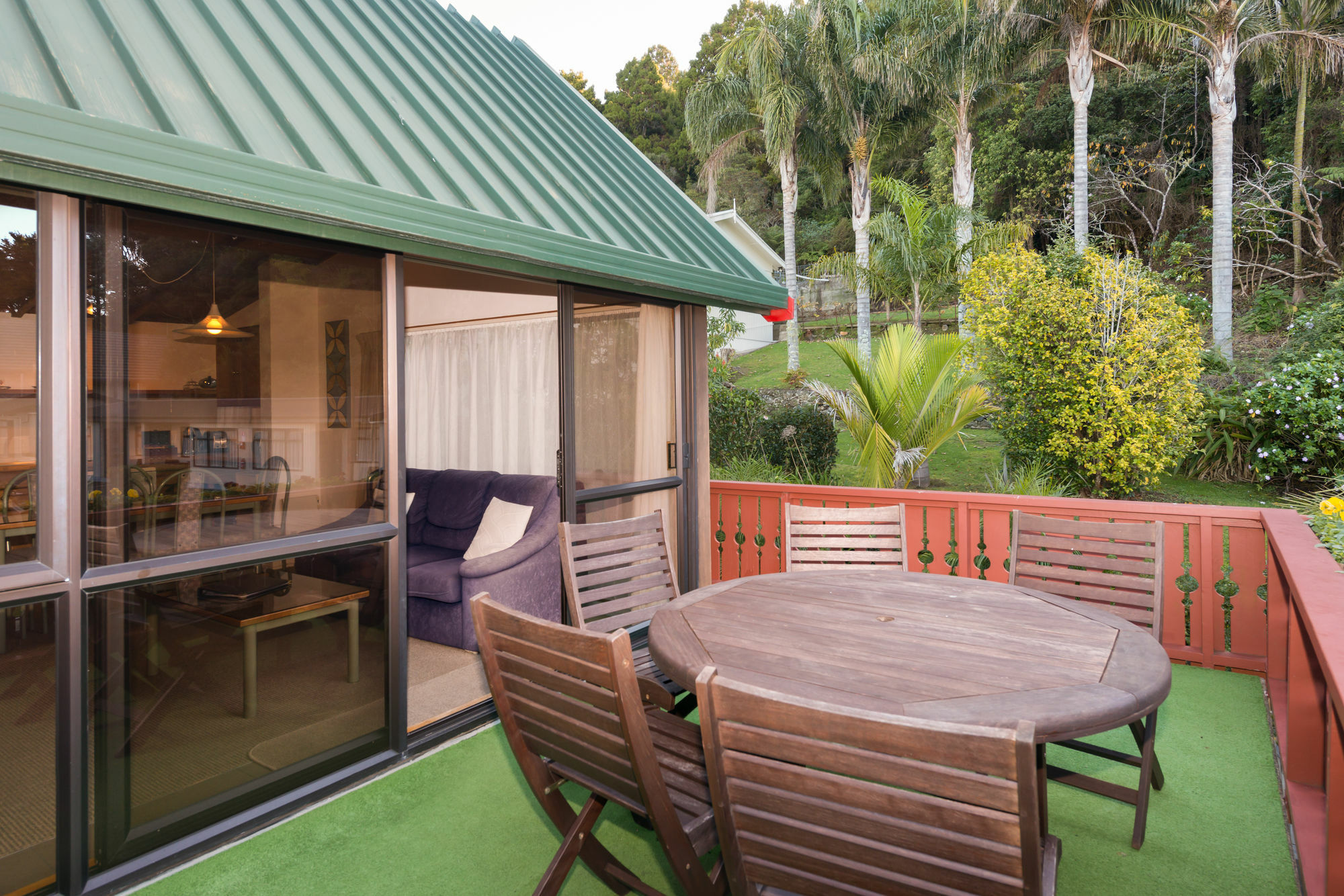 Swiss Chalet Lodge Motel Paihia Exterior photo